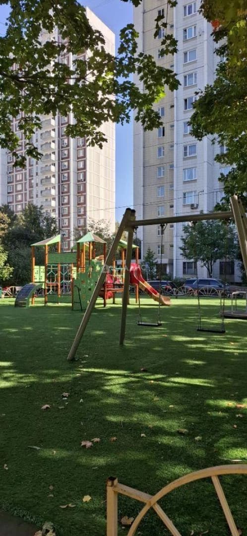 Photo 6