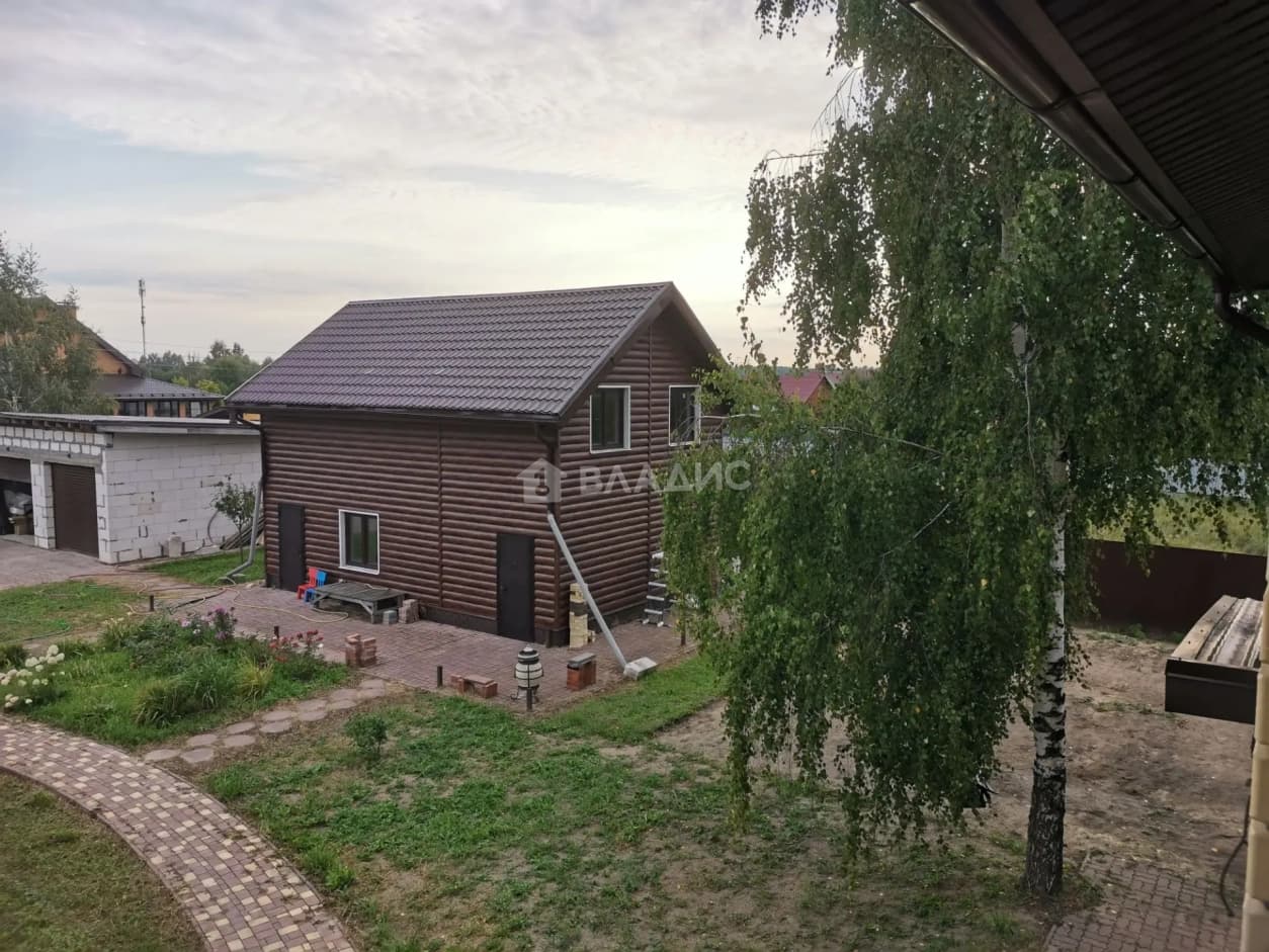 Photo 32