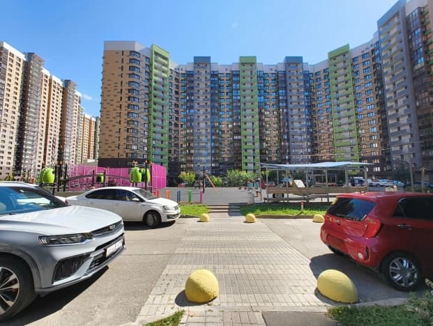 Купить двухкомнатную квартиру у метро Бульвар Дмитрия Донского в Москве. Вариант № 2296261, 1, площадь - квм, цена 17500000 рублей