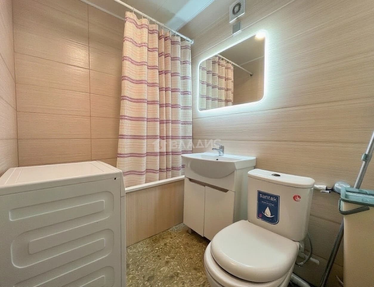 Photo 7