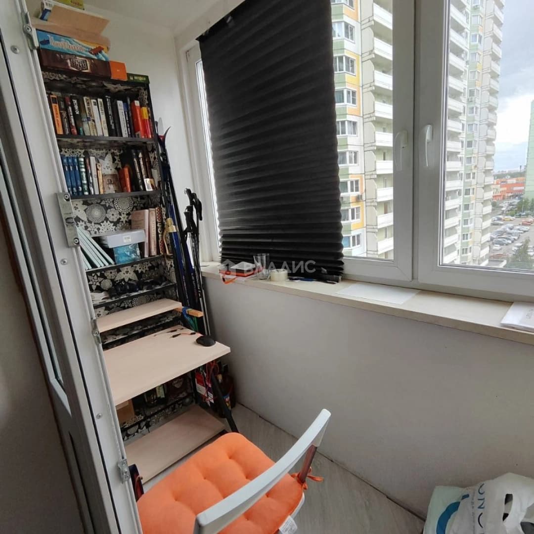 Photo 6