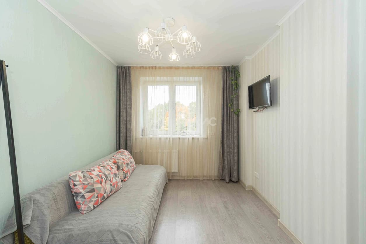 Photo 6