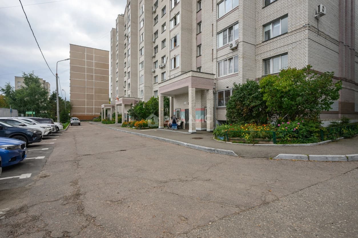 Photo 33