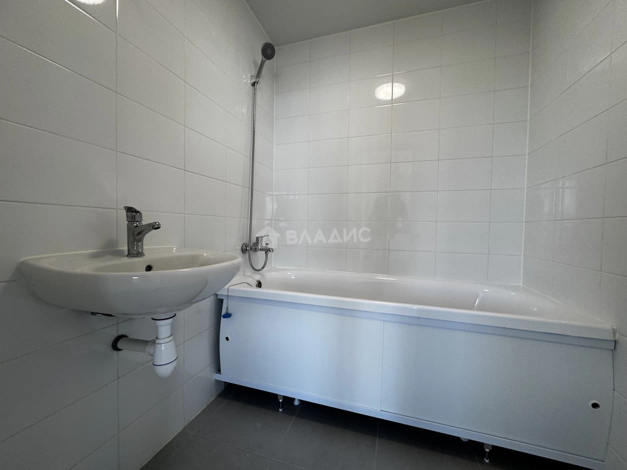 Photo 43