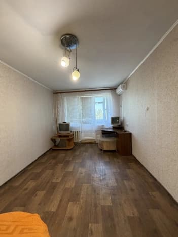 Снять квартиру до 20 тыс рублей в Республике Крым. Вариант № 2296531, 0, площадь - квм, цена 14000 рублей