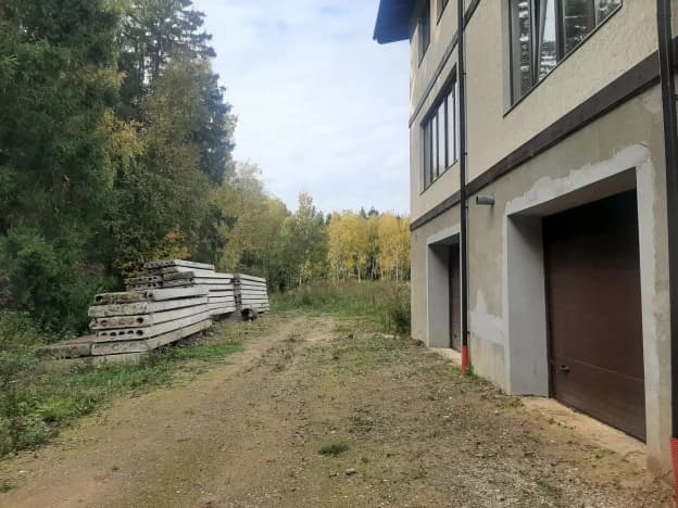 Купить таунхаус в Деревне Новинках в Муниципальном Округе Истре на улице Приозёрная , КП Маленькая Италия в Московской области. Вариант № 2370646, 1, площадь - квм, цена 6700000 рублей