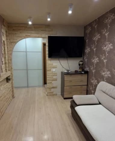 Купить однокомнатную квартиру в Микрорайоне 21-й в Кемерове. Вариант № 2383891, 1, площадь - квм, цена 5000000 рублей