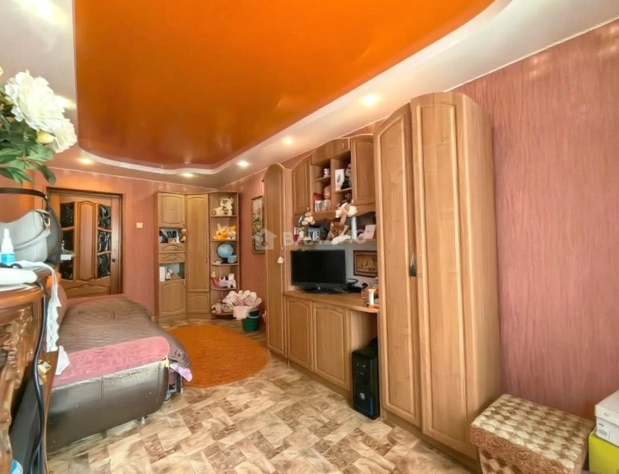 Photo 6