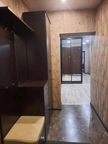 Купить квартиру на вторичке на улице проспект Советов в Чите. Вариант № 2353764, 1, площадь - квм, цена 12400000 рублей