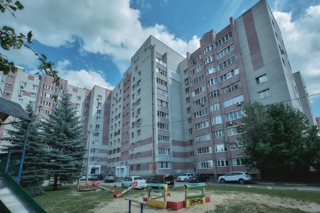 Купить трехкомнатную квартиру с ремонтом на улице Шереметьевский проезд в Рязани. Вариант № 2226994, 0, площадь - квм, цена 9200000 рублей