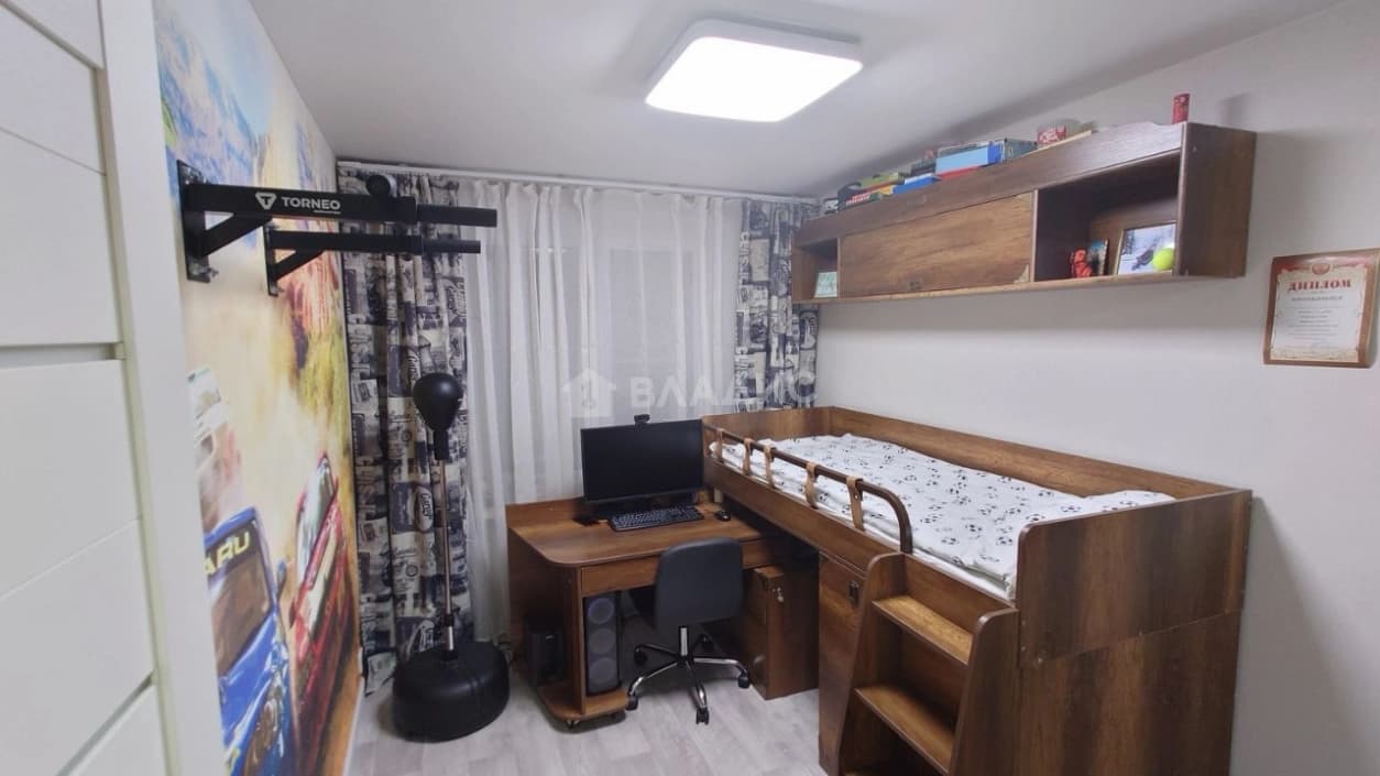 Photo 11