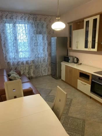 Купить однокомнатную квартиру в Старом Осколе. Вариант № 2354709, 1, площадь - квм, цена 7850000 рублей