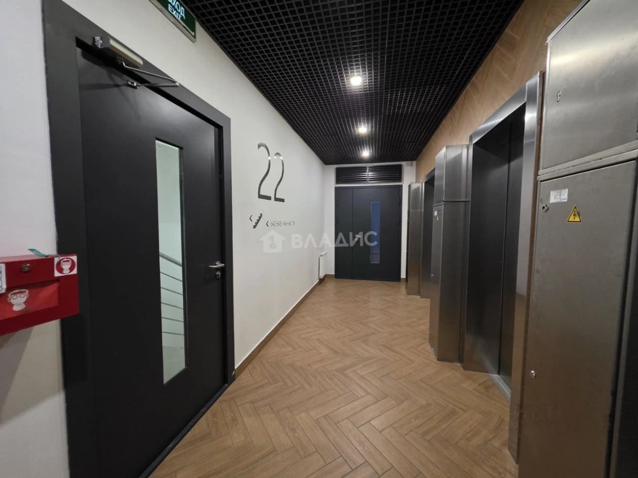 Photo 18