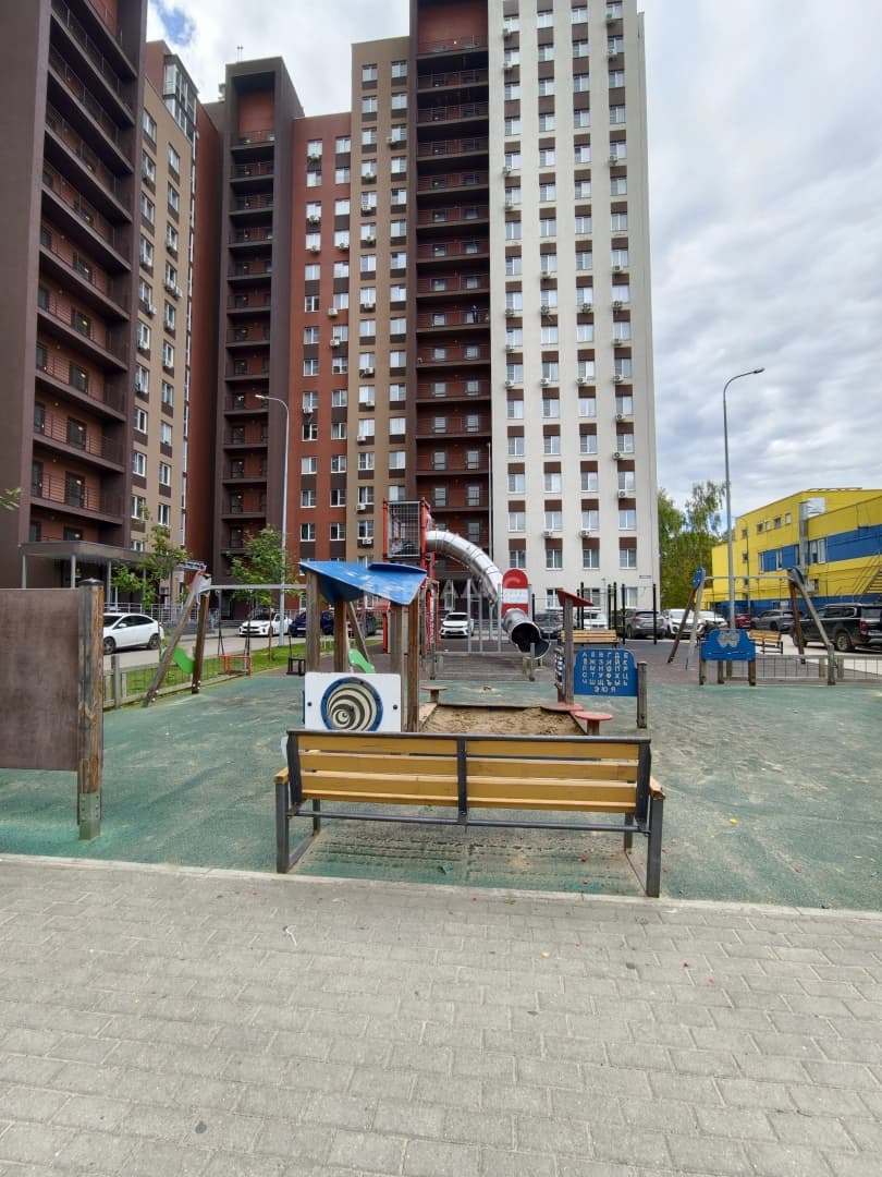 Photo 19