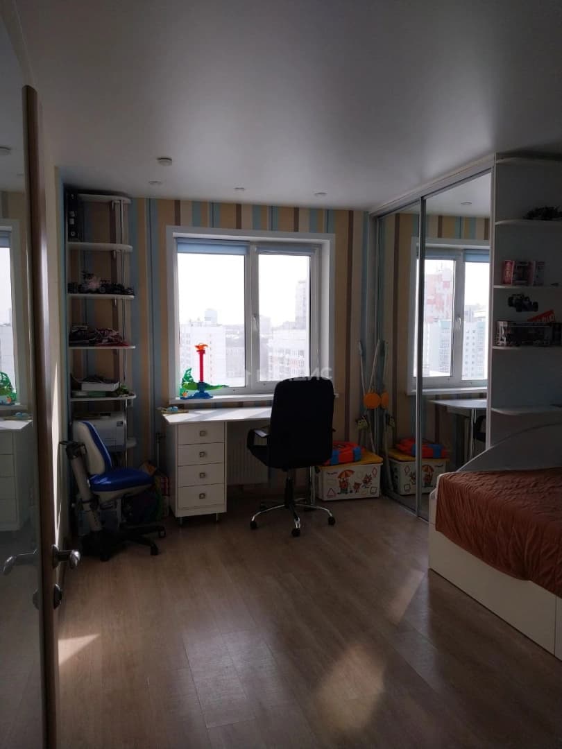 Photo 5