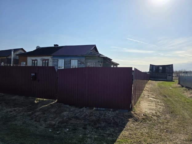 Купить часть дома в селе Омутское в Суздальском районе на улице Центральная , село Омутское в Владимирской области. Вариант № 2089043, 0, площадь - квм, цена 888888 рублей