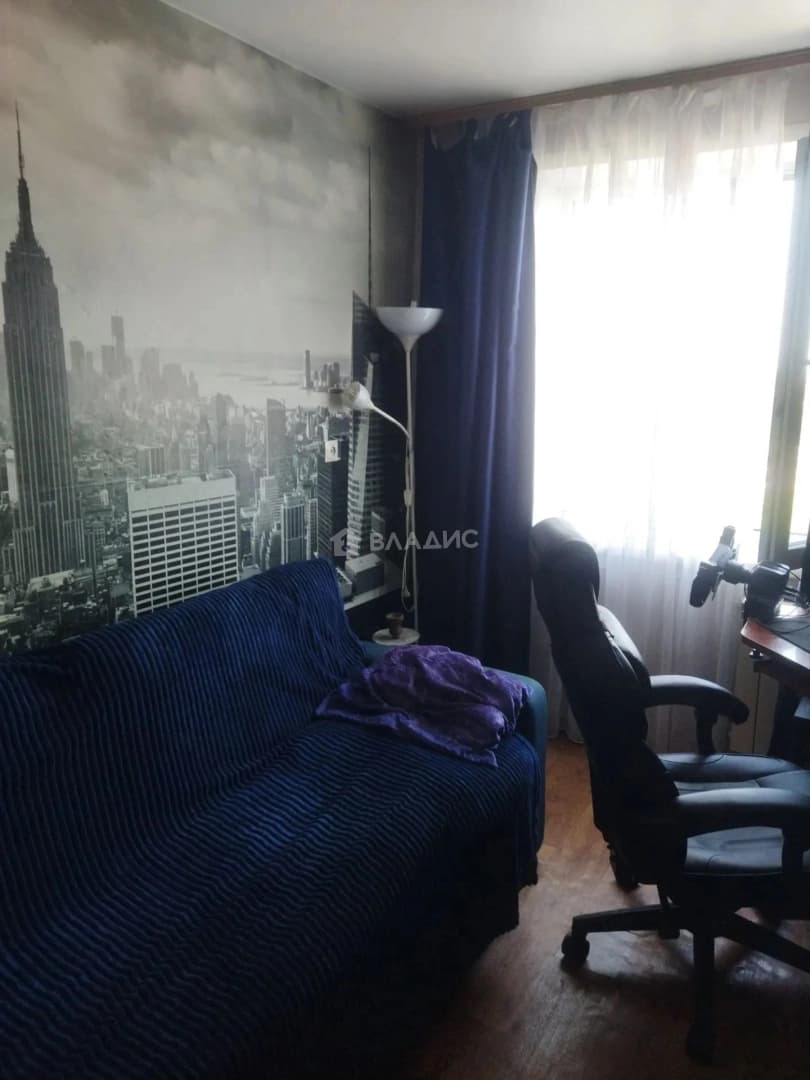 Photo 8