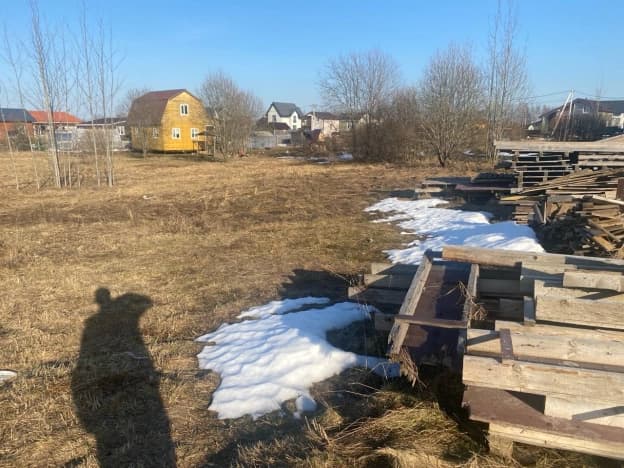 Купить земельный участок в Деревне Хвойном в Приозерском районе в Ленинградской области. Вариант № 2217493, 0, площадь - квм, цена 1600000 рублей