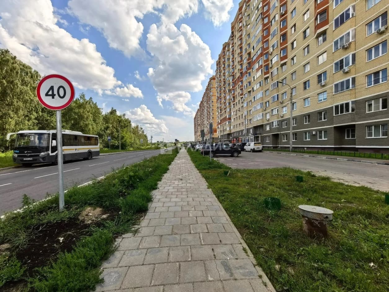 Photo 32