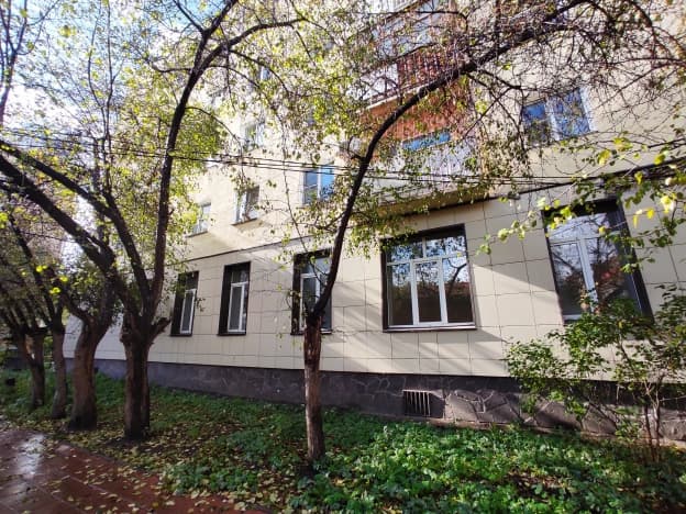 Снять коммерческую недвижимость свободного назначения в Омске. Вариант № 2382797, 1, площадь - квм, цена 200000 рублей