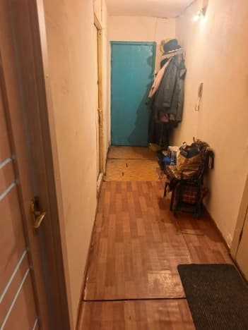 Купить четырехкомнатную квартиру до 2,5 млн в Новосибирске. Вариант № 2363816, 1, площадь - квм, цена 900000 рублей