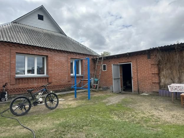 Купить дом в Микрорайоне Академгородок, Советский район в Новосибирске. Вариант № 2173684, 1, площадь - квм, цена 10000000 рублей