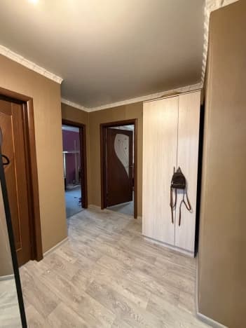 Купить четырехкомнатную квартиру с мебелью в Воронежской области. Вариант № 2352782, 1, площадь - квм, цена 4500000 рублей