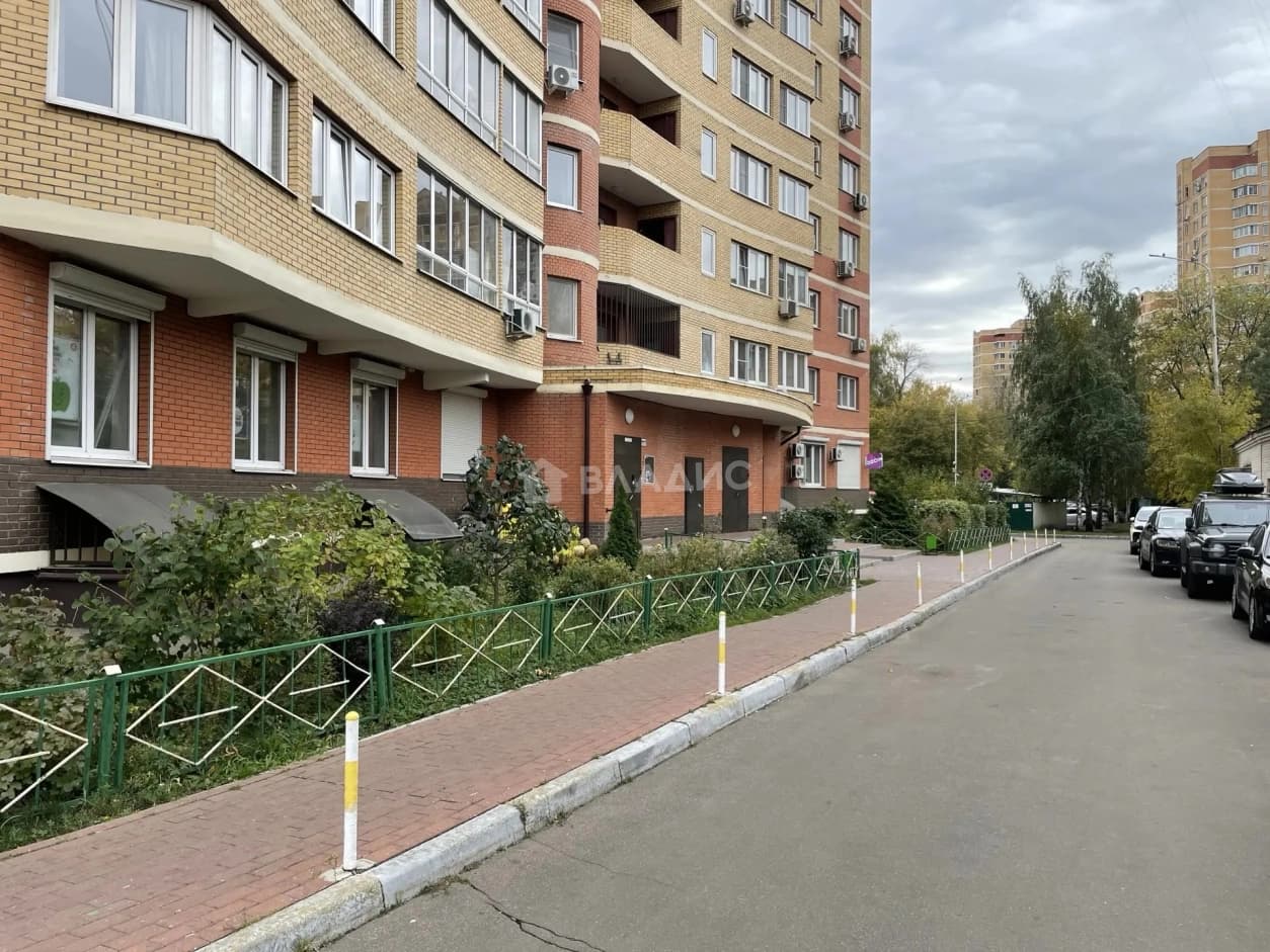 Photo 18
