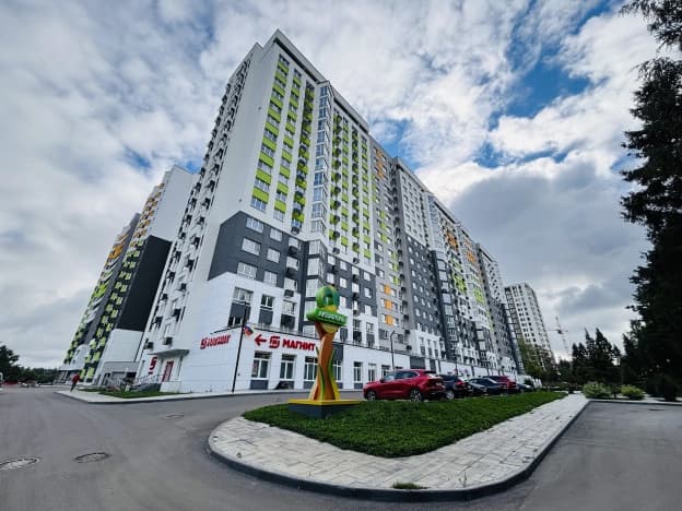Купить квартиру с балконом в Заречном. Вариант № 2315072, 0, площадь - квм, цена 3550000 рублей