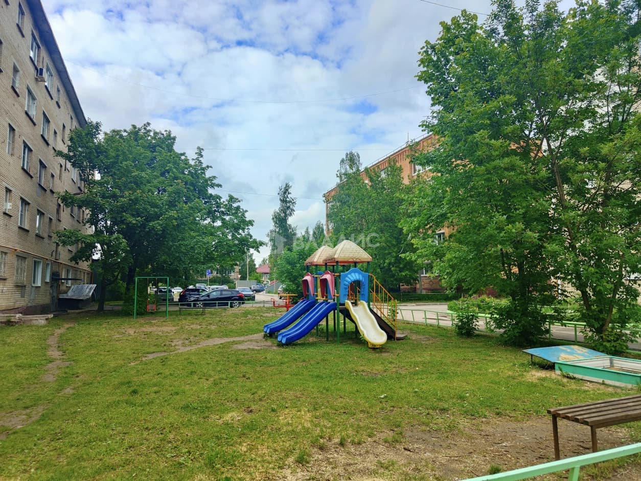 Photo 9
