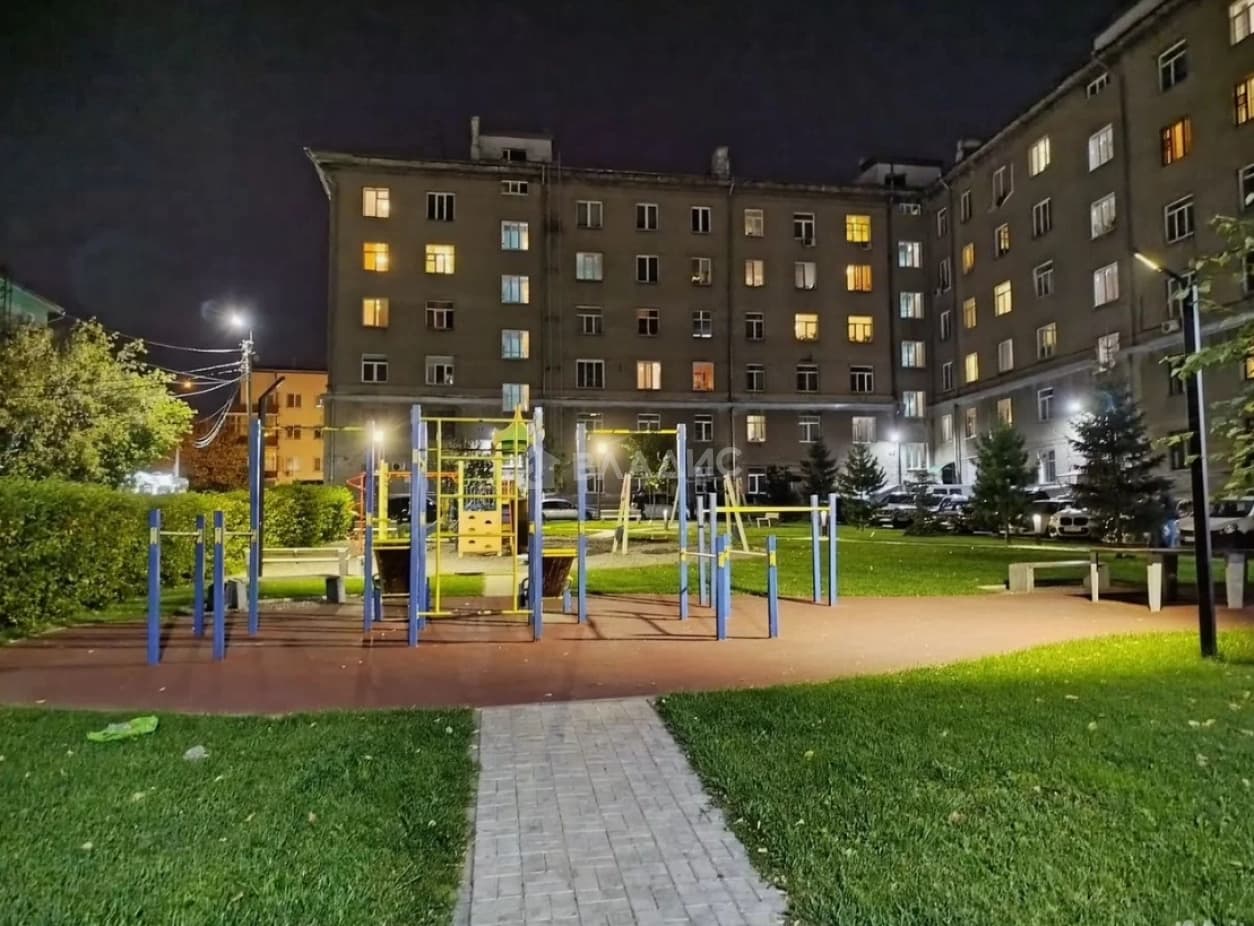 Photo 18