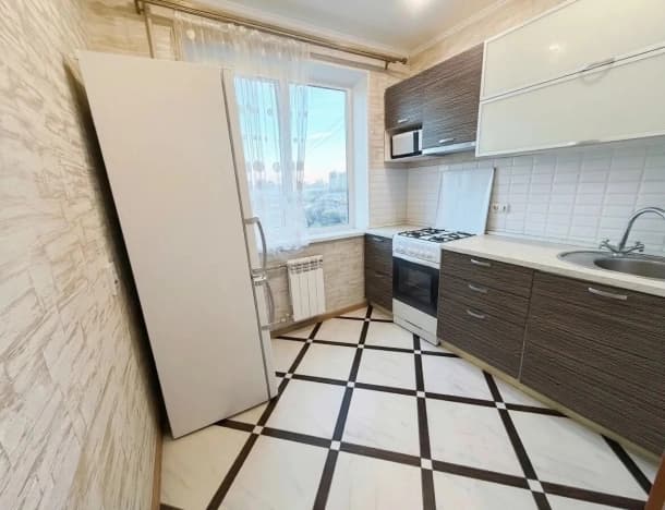 Купить двухкомнатную квартиру на вторичке на улице Разина в Белгороде. Вариант № 2306793, 0, площадь - квм, цена 6350000 рублей