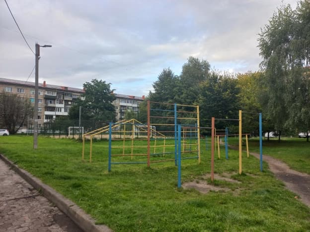 Купить двухкомнатную квартиру на улице Карташева в Калининграде. Вариант № 2285078, 1, площадь - квм, цена 4340000 рублей