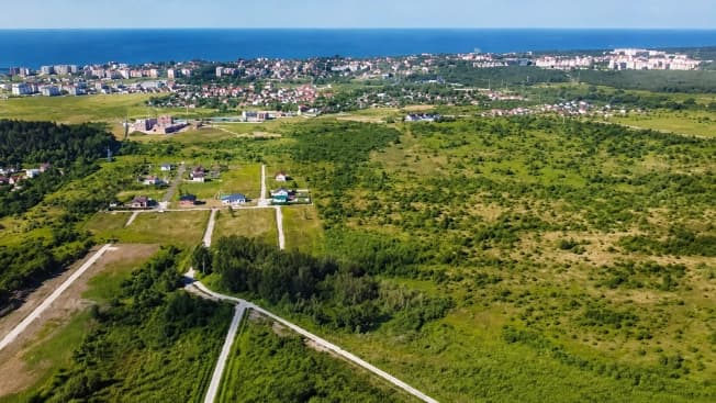 Купить земельный участок в Посёлоке Голубеве в Гурьевском Муниципальном Округе на улице Киевская , посёлок Голубево в Калининградской области. Вариант № 2244847, 1, площадь - квм, цена 1700000 рублей