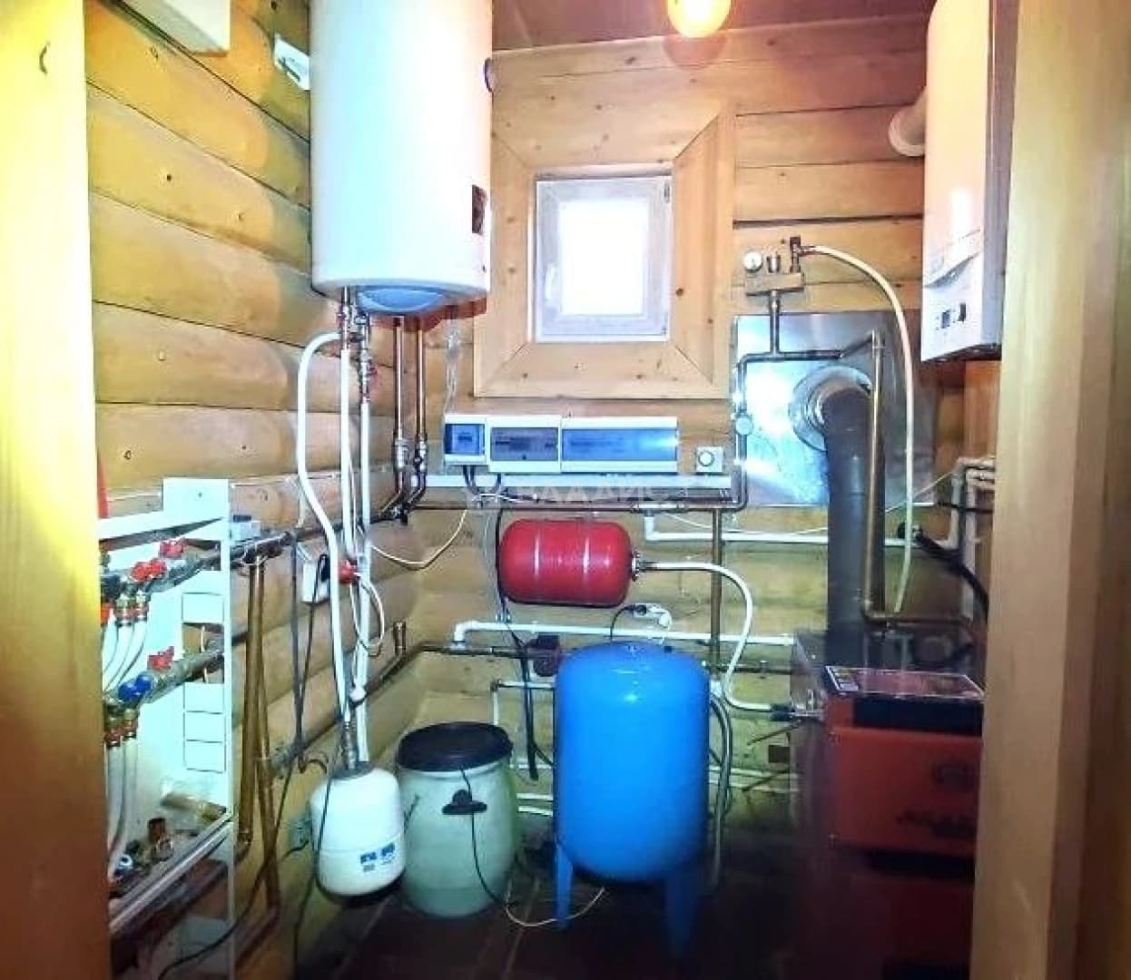 Photo 11
