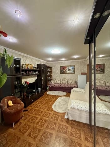 Купить квартиру в Старом Осколе. Вариант № 2266554, 1, площадь - квм, цена 4750000 рублей