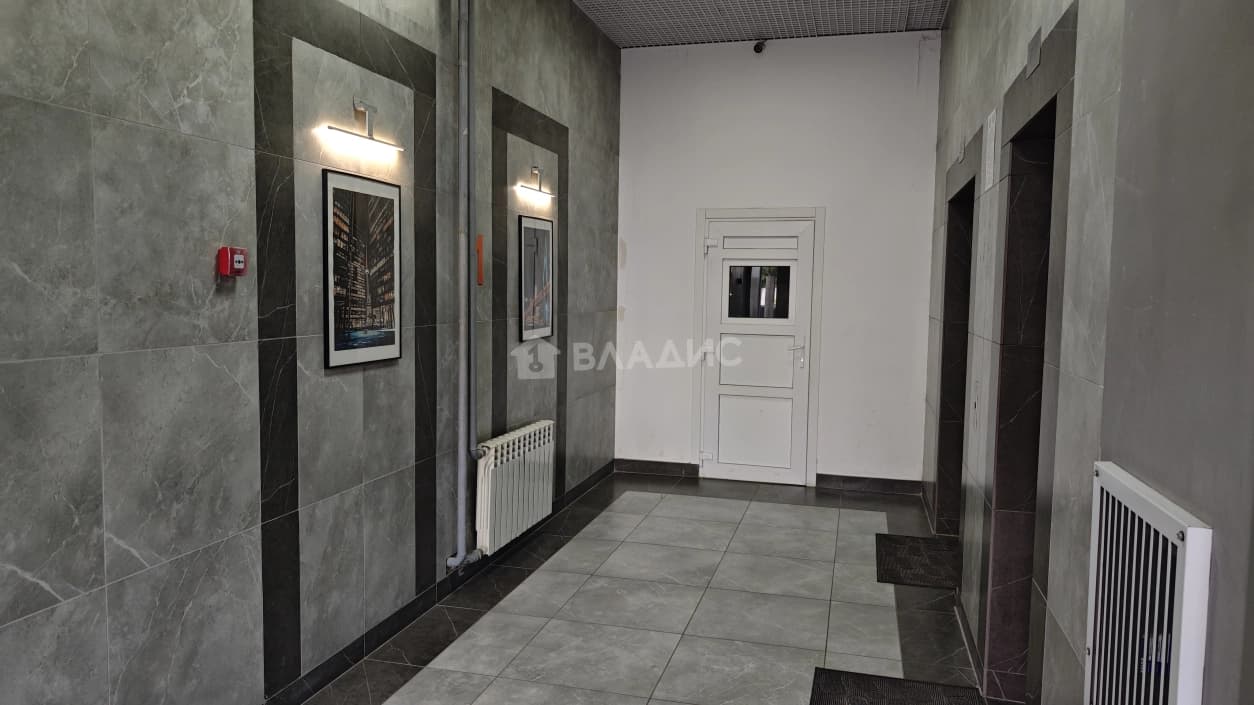 Photo 32