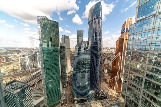 Купить двухкомнатную квартиру на вторичке в Микрорайоне Семь Ветров, посёлок городского типа Обухово в Московской области. Вариант № 2368536, 0, площадь - квм, цена 150000000 рублей
