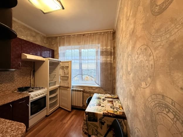 Снять квартиру площадью до 60 кв.м в Белгородской области. Вариант № 2396000, 1, площадь - квм, цена 25000 рублей