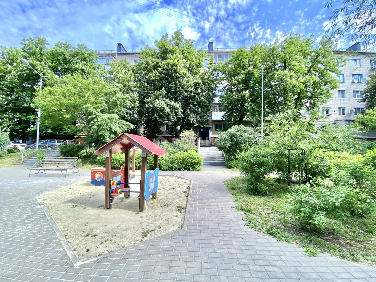 Photo 28