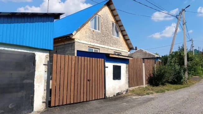 Купить дом в селе Карагайла в Прокопьевском Муниципальном Округе на улице Октябрьская , село Карагайла в Кемеровской Области — Кузбассе. Вариант № 2298333, 0, площадь - квм, цена 8990000 рублей