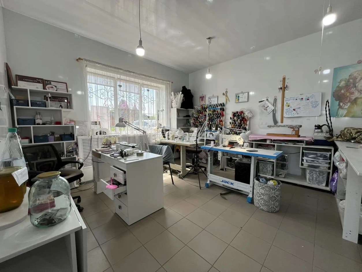 Photo 9
