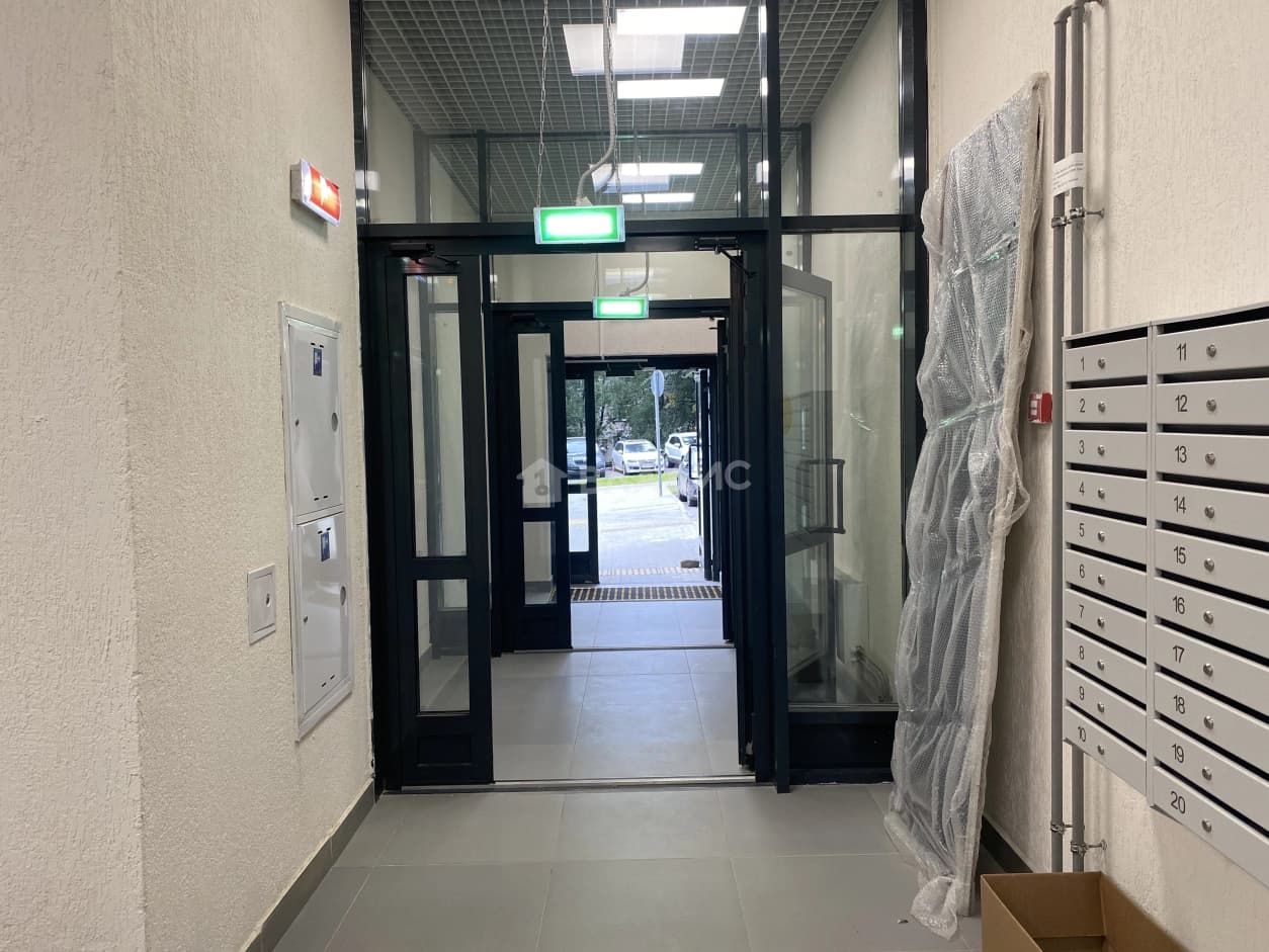 Photo 19