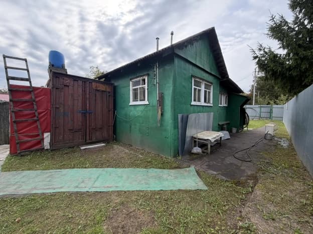 Купить дом в Посёлоке Городского Типе Товаркове в Дзержинском Муниципальном Округе на улице Школьная , посёлок городского типа Товарково в Калужской области. Вариант № 2370586, 0, площадь - квм, цена 5000000 рублей