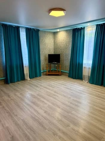 Купить трехкомнатную квартиру площадью 100 кв.м в Строителе. Вариант № 1526248, 0, площадь - квм, цена 7950000 рублей
