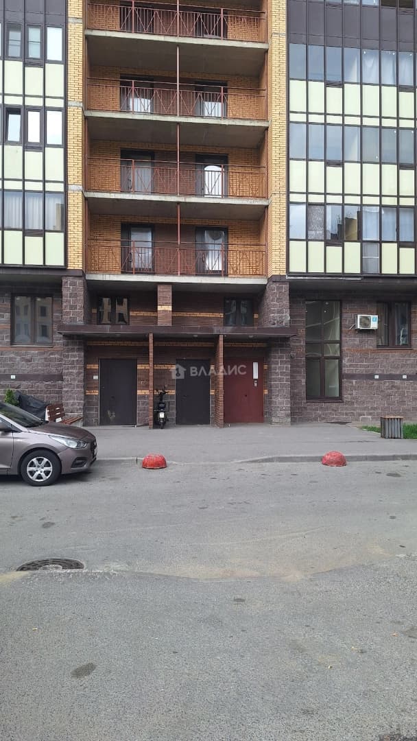 Photo 18