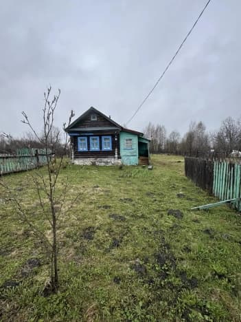 Купить дом в Деревне Нежитине в Суздальском Муниципальном Округе на улице Слободской переулок, деревня Нежитино в Владимирской области. Вариант № 2174032, 0, площадь - квм, цена 900000 рублей