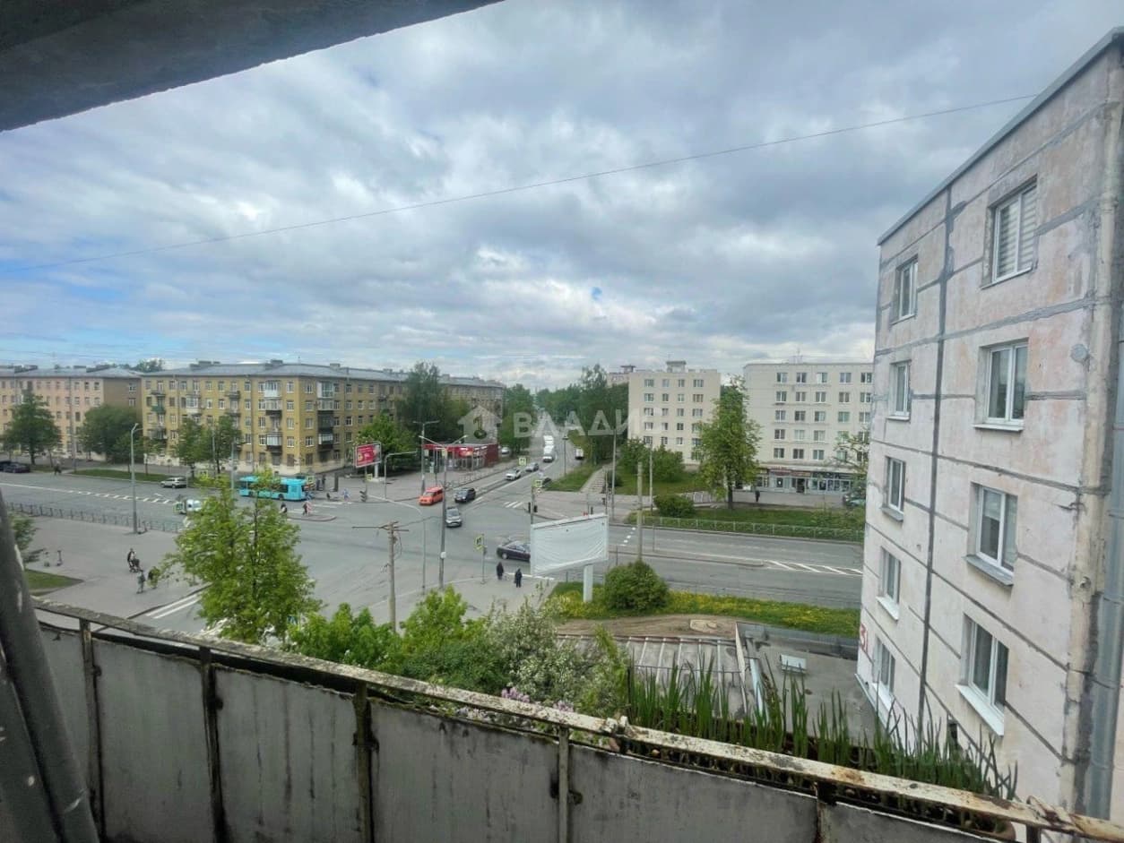 Photo 8