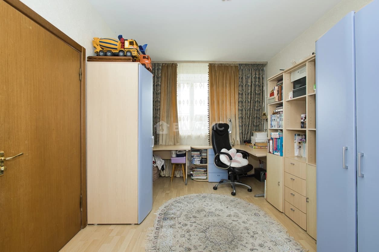 Photo 11