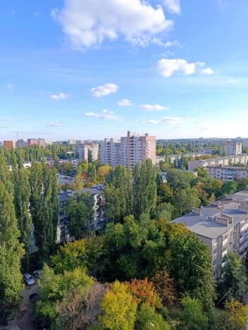 Купить трехкомнатную квартиру на вторичке в ЖК Чехов в Воронеже. Вариант № 2371679, 1, площадь - квм, цена 5900000 рублей